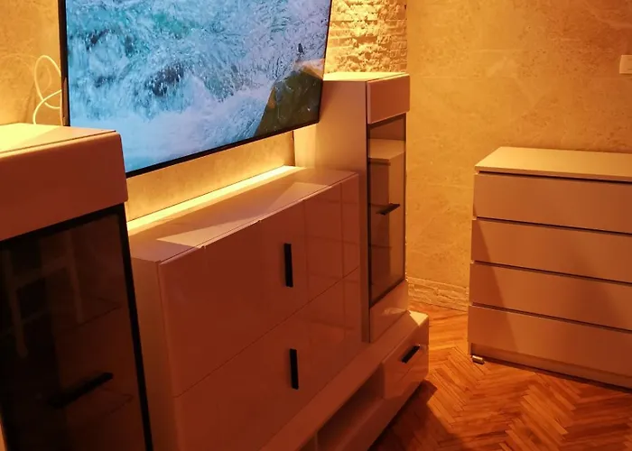 Apartment Mipilenchi Makarska