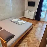 Mipilenchi * Makarska